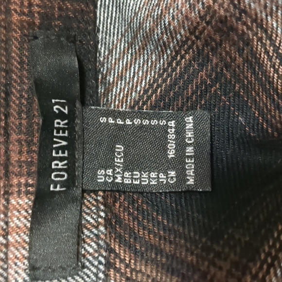 🎯FOREVER 21 BOXY CROPPED SHIRT - Picture 4 of 8